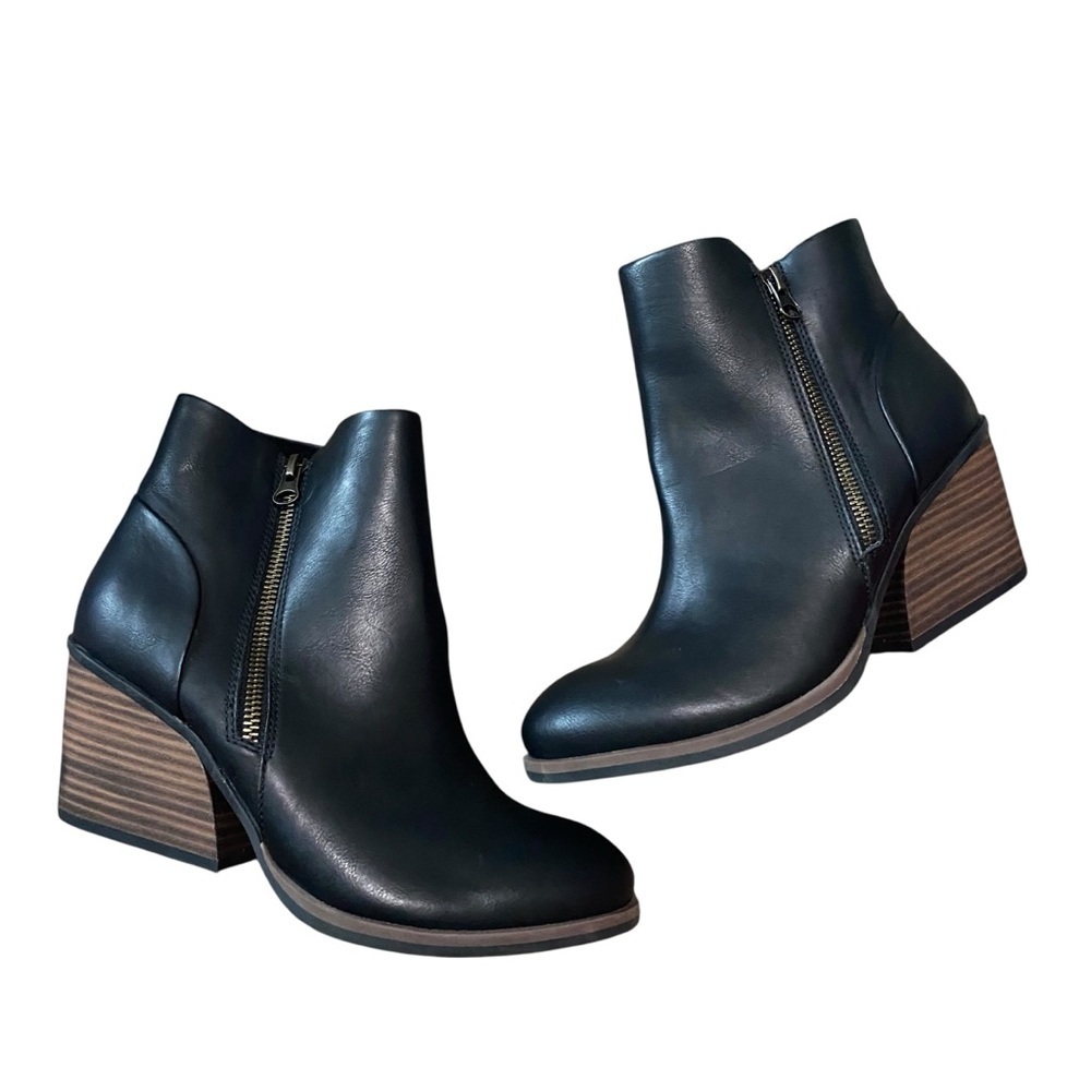 Korks Vegan Leather Boho Western Black Hadley Ankle Bootie Size 8